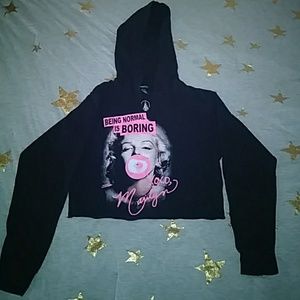 Marilyn Monroe crop sweater